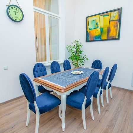 Solo Apartment In City Center Tbilisi Exterior foto