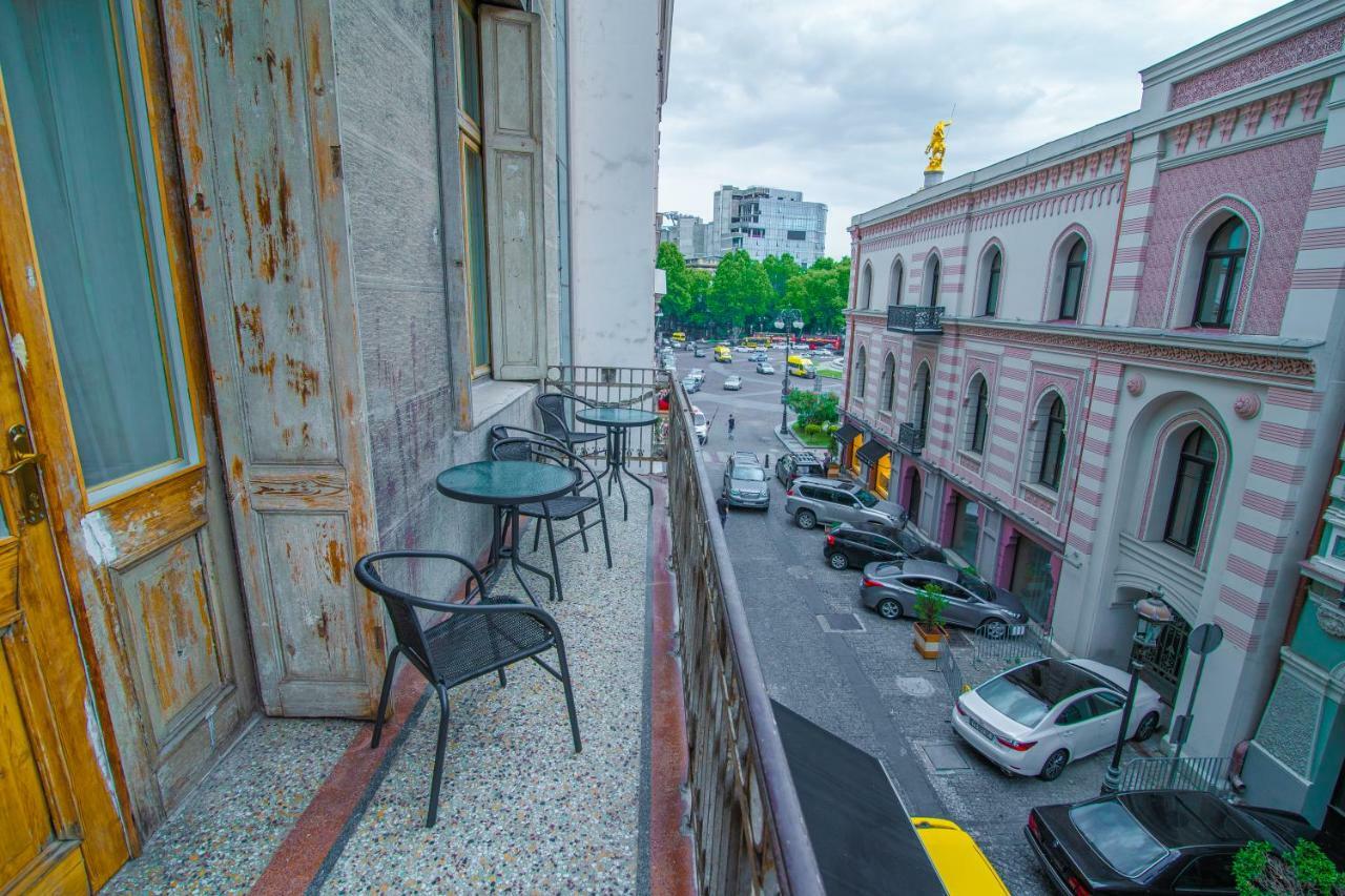 Solo Apartment In City Center Tbilisi Exterior foto